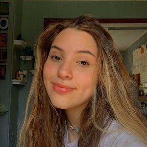 Meet your Posher, Josie